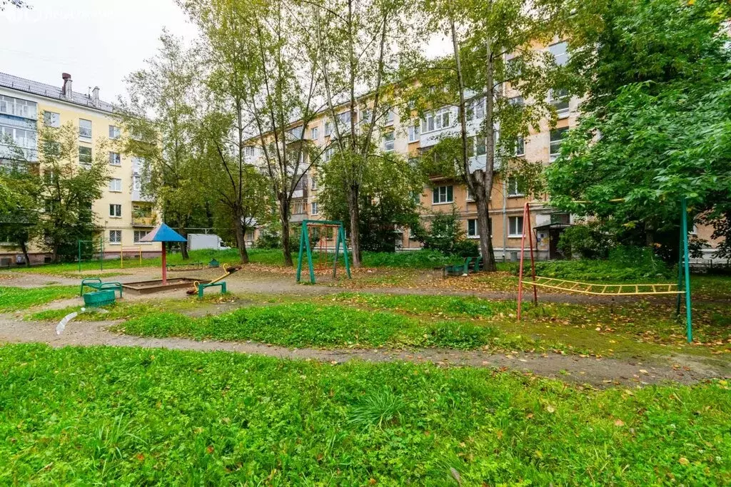 2-комнатная квартира: Екатеринбург, жилой район Вторчермет, Ферганская ... - Фото 1