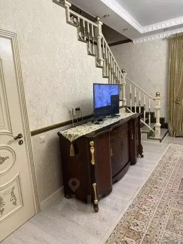 Дом в Кабардино-Балкария, Нальчик Дагестанская ул., 1 (160 м) - Фото 2