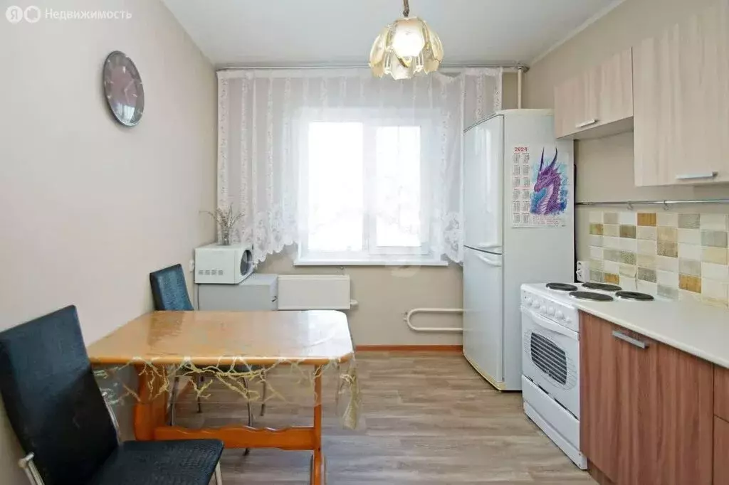 1-комнатная квартира: Омск, улица Кирова, 20 (38 м) - Фото 1