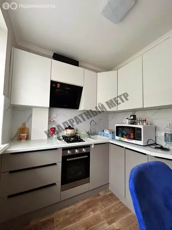 3-комнатная квартира: Элиста, 4-й микрорайон, 15 (57.7 м) - Фото 0