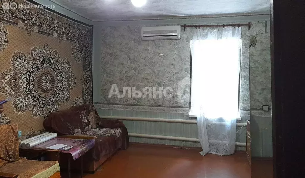 3-комнатная квартира: Шахты, проспект Красной Армии, 146 (52.1 м) - Фото 1