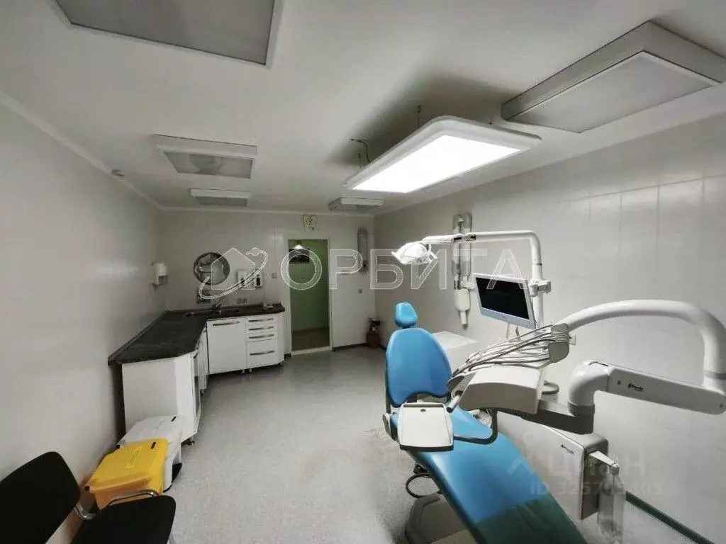 Помещение свободного назначения в Тюменская область, Тюмень 6-й мкр, ... - Фото 2