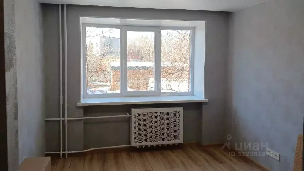 Комната Свердловская область, Екатеринбург ул. Ясная, 1к6 (18.0 м) - Фото 0