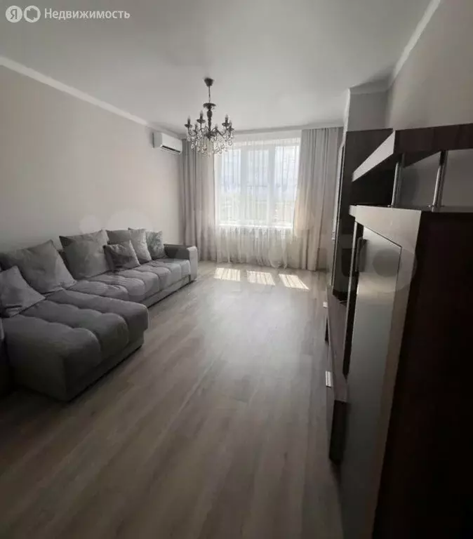 2-комнатная квартира: село Гизель, улица 7-я Линия, 8 (65 м) - Фото 2