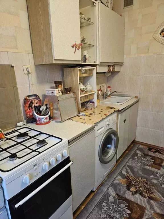 3-к кв. Нижегородская область, Нижний Новгород Мончегорский мкр, ул. ... - Фото 2