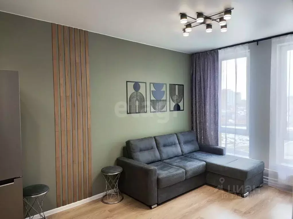 1-к кв. Тюменская область, Тюмень ул. Юрия Рогачева, 11к2 (36.0 м) - Фото 1