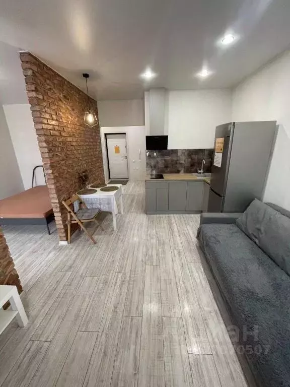 1-к кв. Хакасия, Абакан ул. Кирова, 118 (48.0 м) - Фото 1