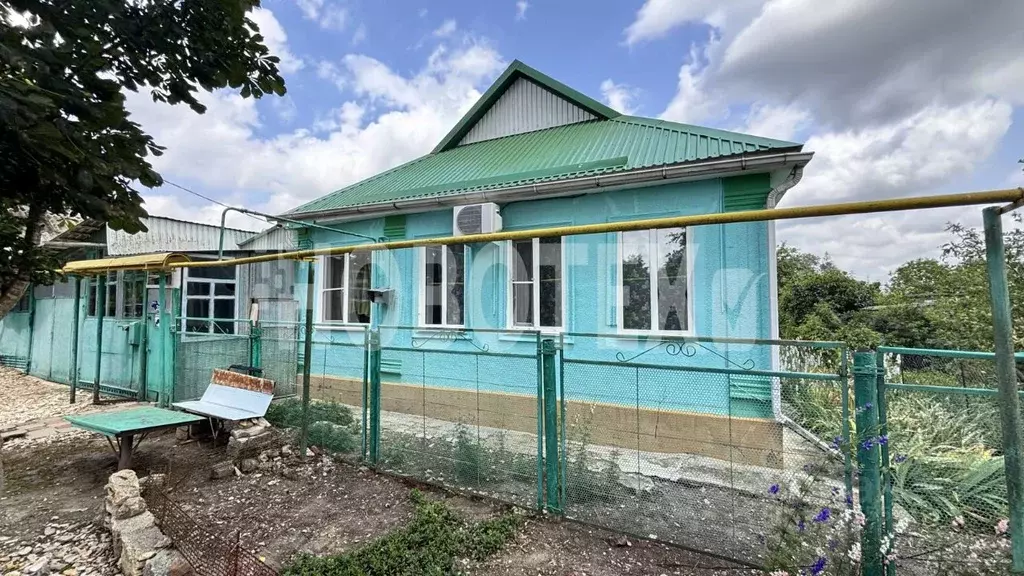 Дом в Краснодарский край, Крымский район, Пригородное с/пос, Армянский ... - Фото 1