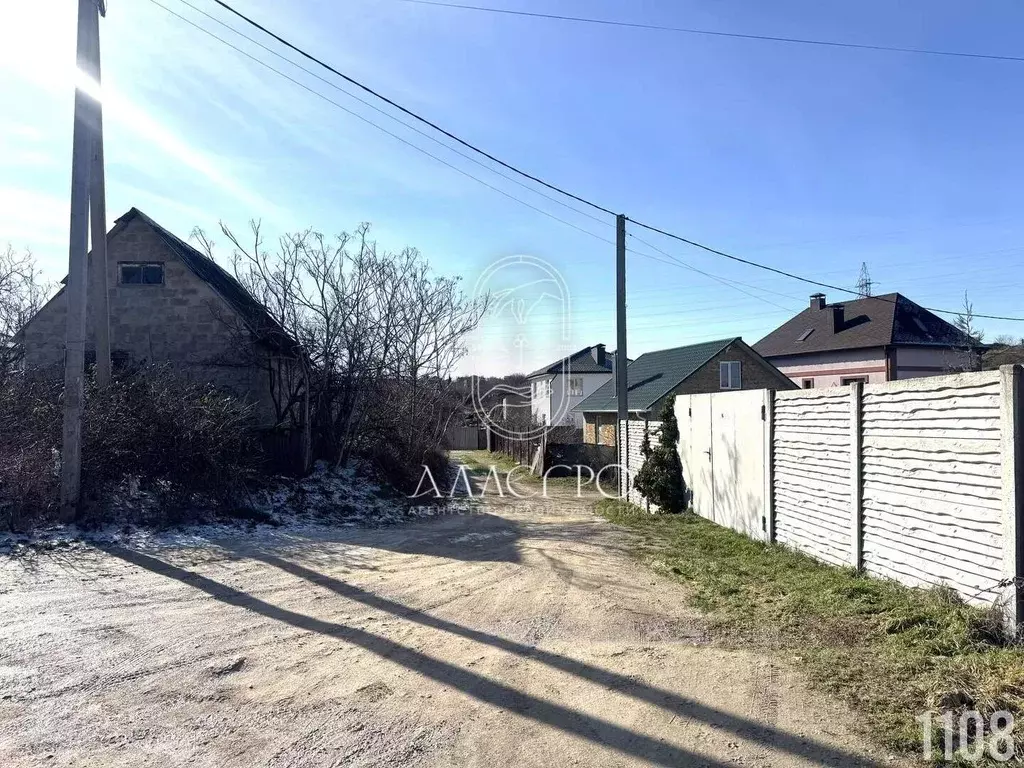 Участок в Севастополь ул. Молочная, 76 (9.4 сот.) - Фото 2