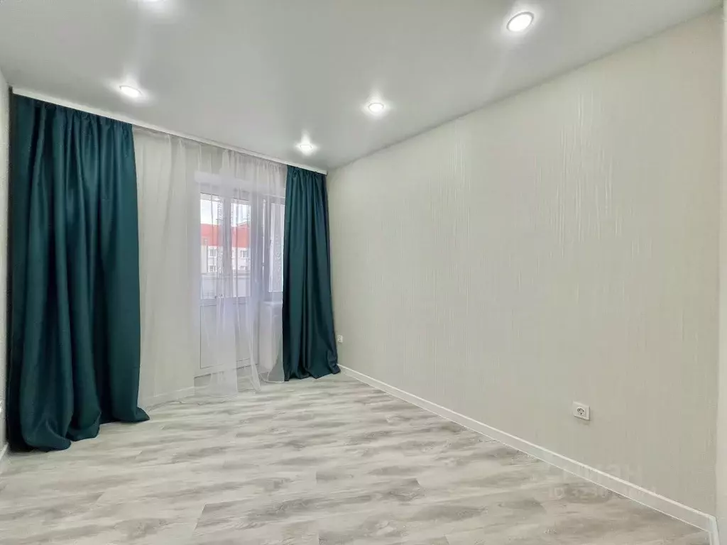 2-к кв. Калужская область, Калуга ул. Генерала Попова, 2 (72.9 м) - Фото 1