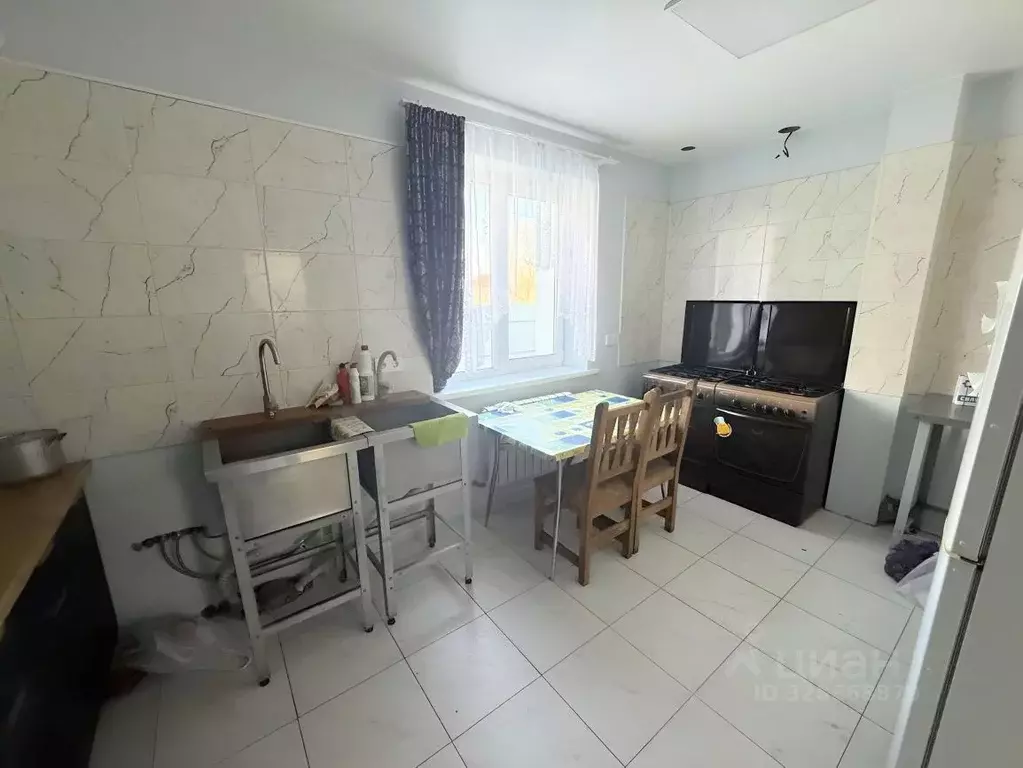 Дом в Брянская область, Брянск ул. Брянского Фронта, 2 (60 м) - Фото 2