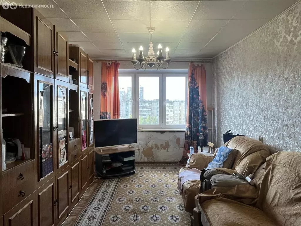 3-комнатная квартира: Челябинск, улица Чайковского, 70 (68 м) - Фото 0