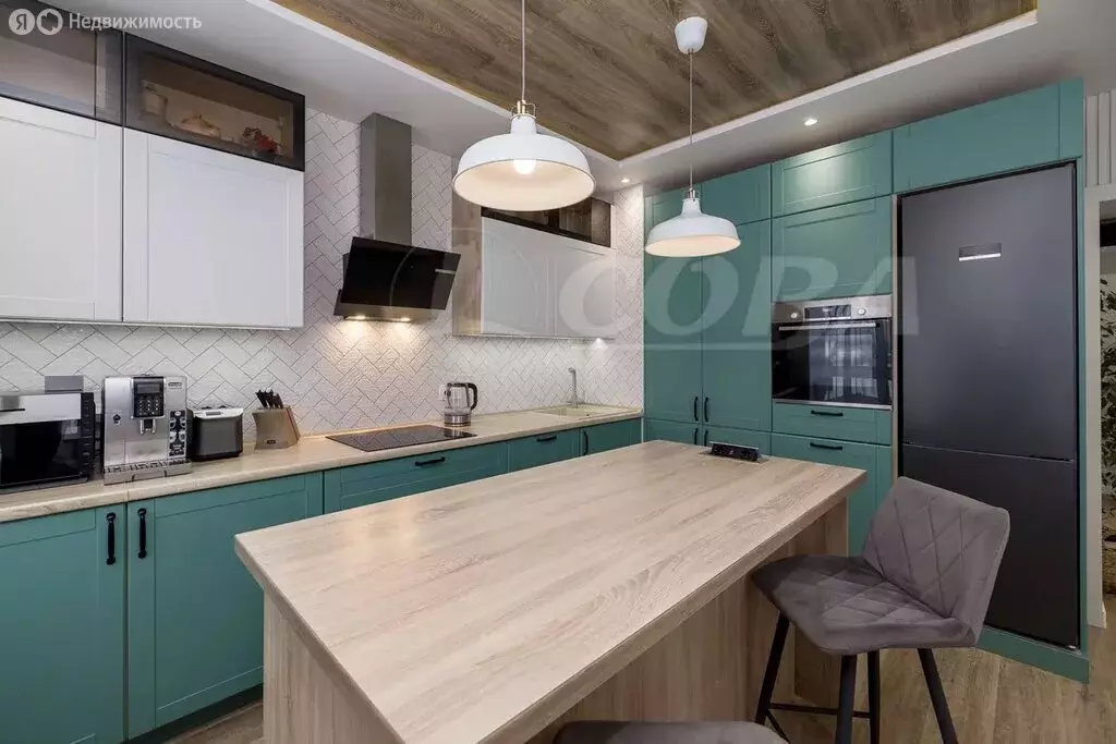 3-комнатная квартира: Тюмень, улица Федюнинского, 30к7 (90 м) - Фото 2