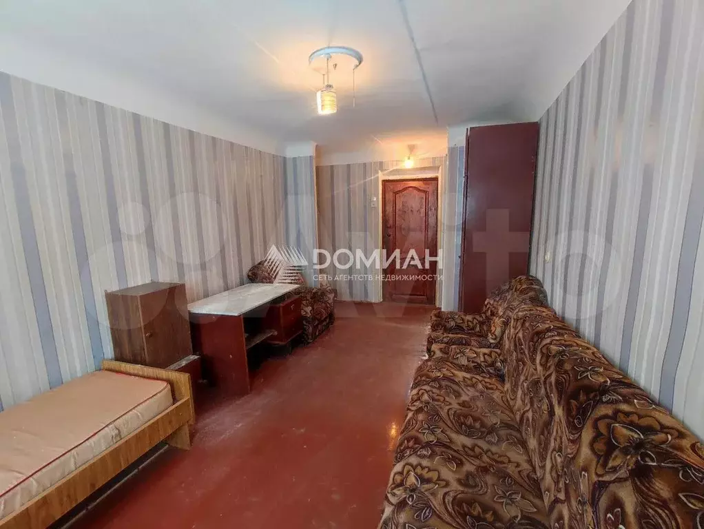 Комната 16,2 м в 6-к., 2/4 эт. - Фото 1