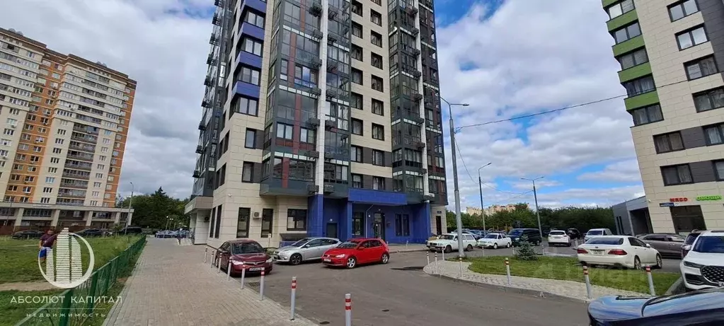 2-к кв. Московская область, Королев Пионерская ул., 30к14 (63.3 м) - Фото 0