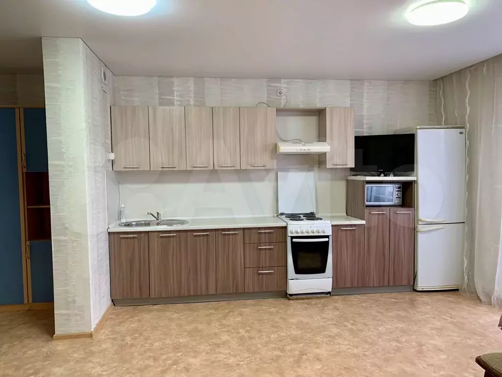 1-к. квартира, 40,8 м, 8/10 эт. - Фото 1