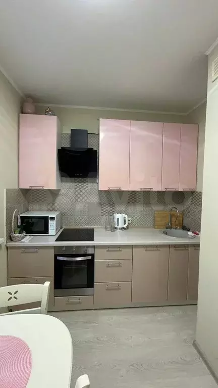 1-к. квартира, 39 м, 6/17 эт. - Фото 0