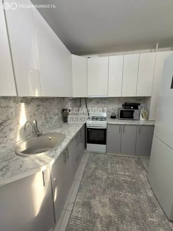 1-комнатная квартира: Омск, Верхнеднепровская улица, 265к2 (41.4 м) - Фото 1