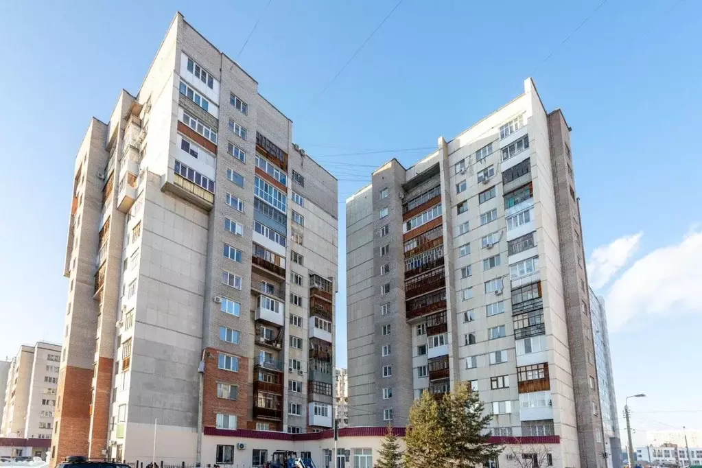 3-к кв. Башкортостан, Уфа ул. Ферина, 19/3 (64.1 м) - Фото 1