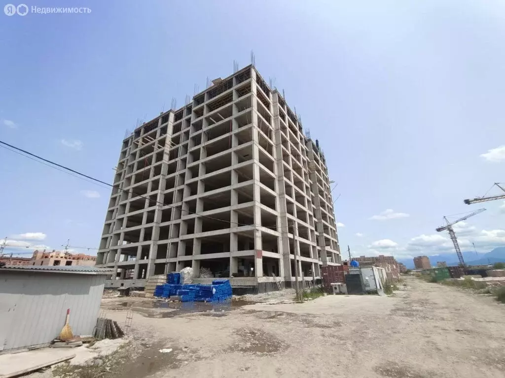 2-комнатная квартира: Владикавказ, ул. Курсантов Кировцев (72 м) - Фото 0