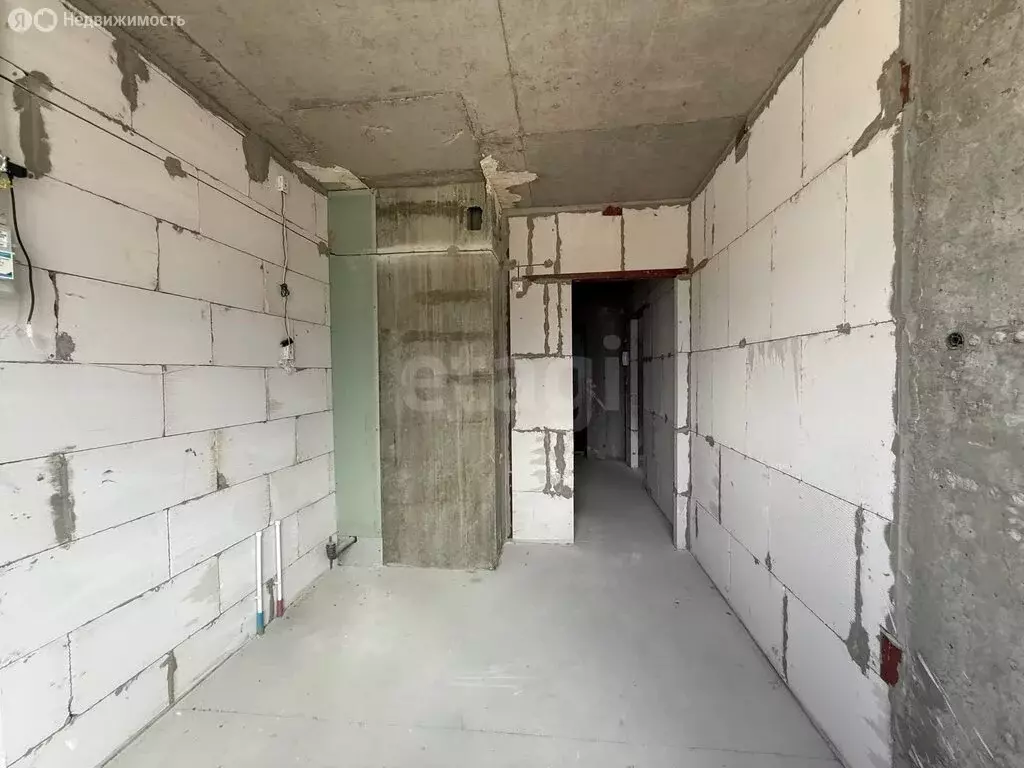 1-комнатная квартира: Алушта, улица 60 лет СССР, 29 (36.1 м) - Фото 1