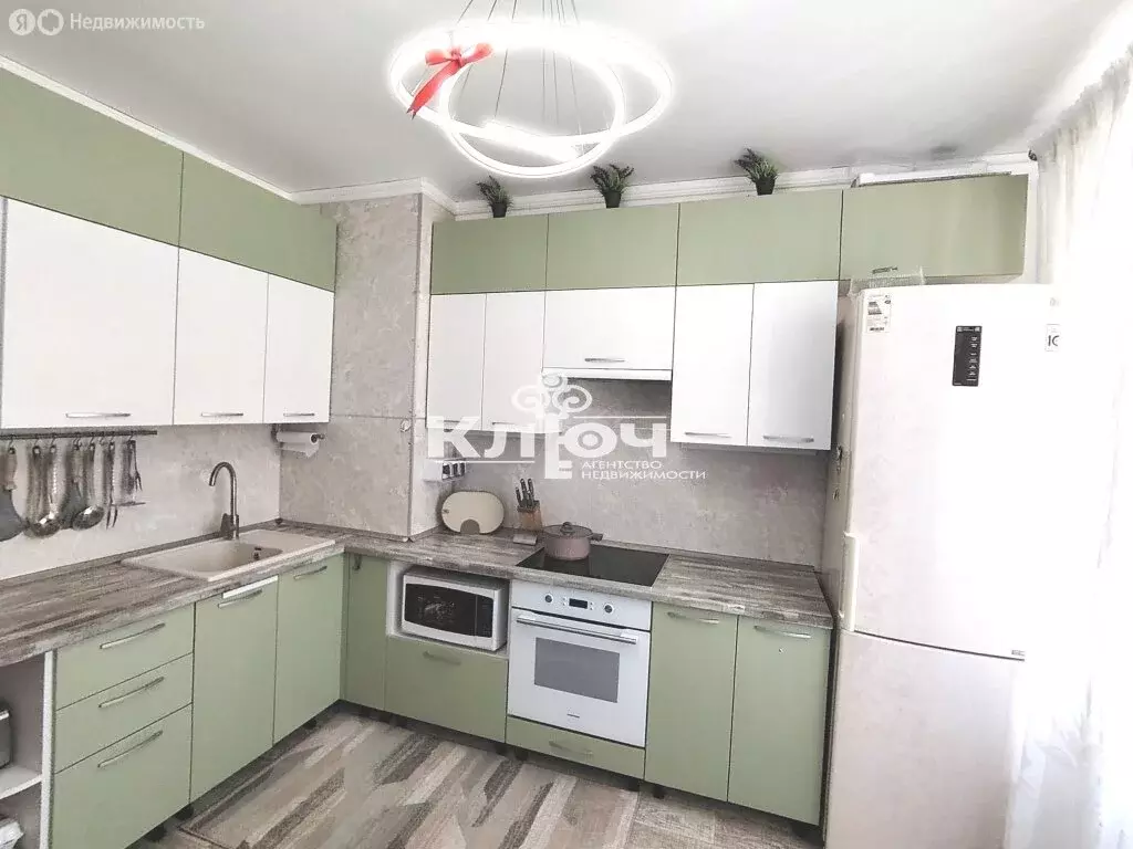 2-комнатная квартира: Стерлитамак, улица Строителей, 63 (58 м) - Фото 1