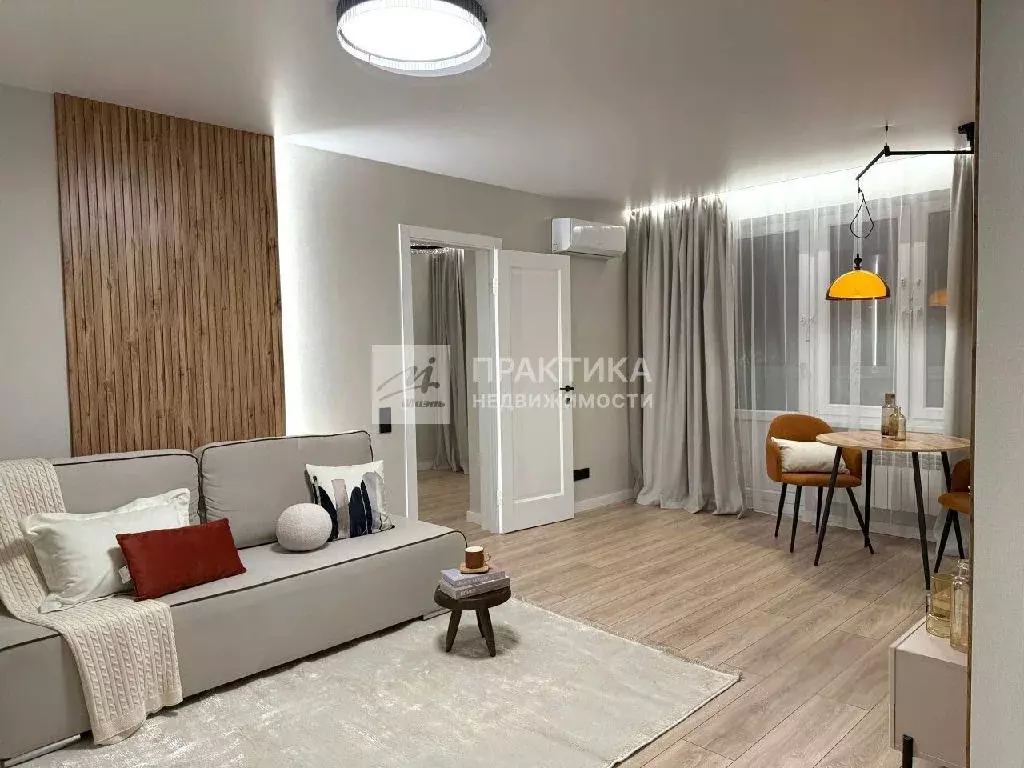 Продается 2-комнатная квартира - Фото 1