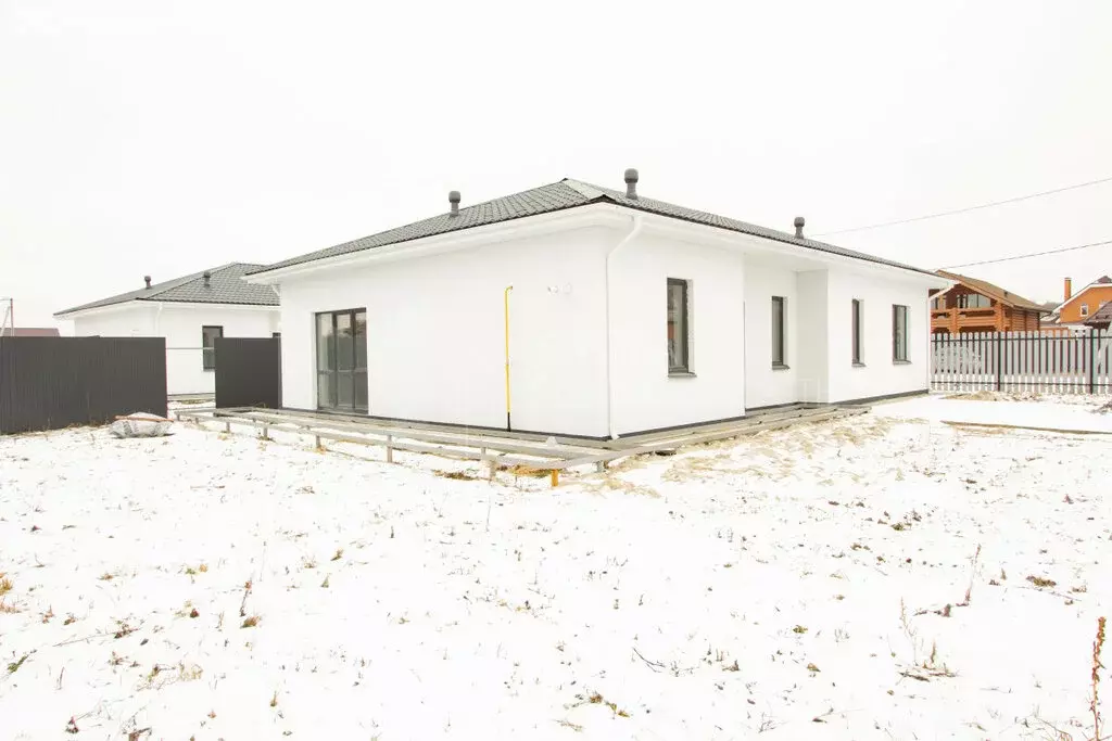 Дом в Тюменский район, деревня Решетникова (121.6 м) - Фото 1