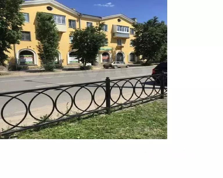 Торговая площадь в Пензенская область, Кузнецк ул. Белинского, 153 (50 ... - Фото 1