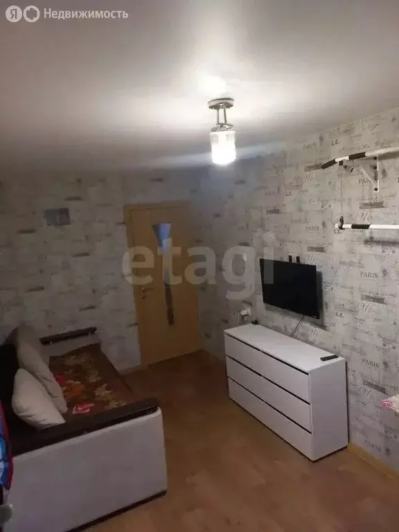 3-комнатная квартира: Новосибирск, улица Петухова, 134 (57.9 м) - Фото 1