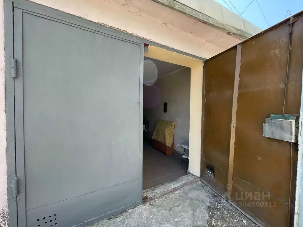 Гараж в Крым, Алушта ул. Октябрьская, 71К (20 м) - Фото 1