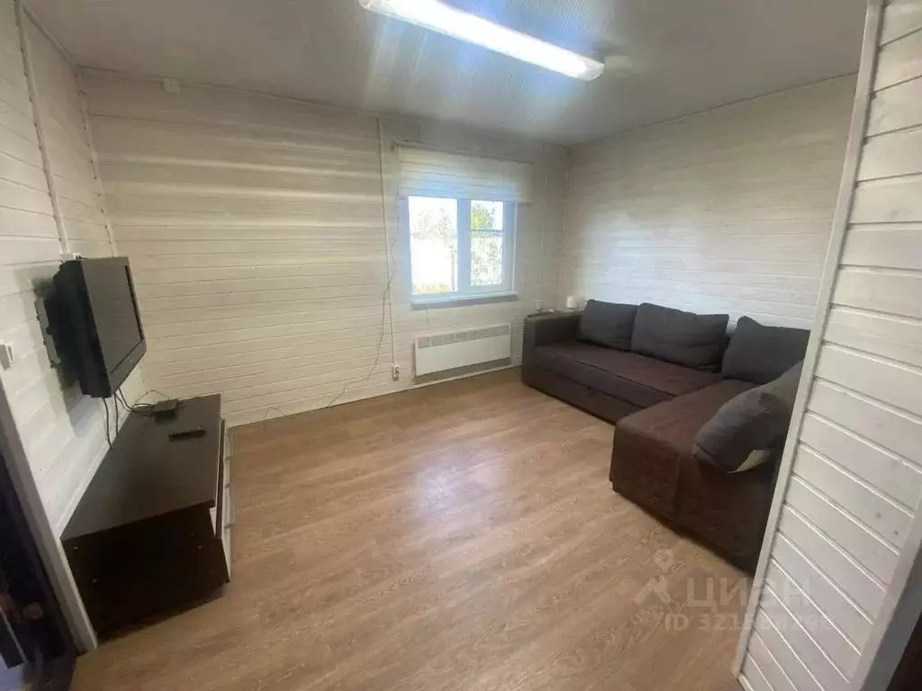 Дом в Ленинградская область, Ломоносовский район, Аннинское городское ... - Фото 1