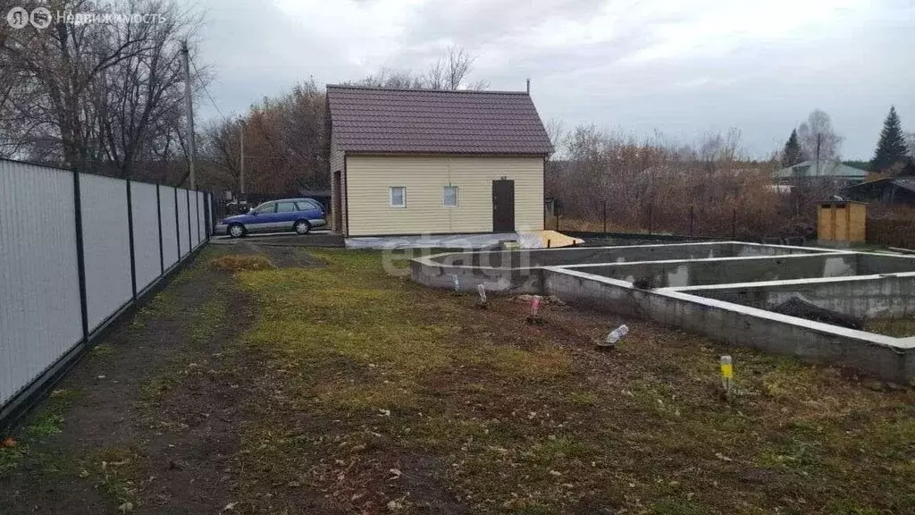 Участок в Зональный район, СНТ Железнодорожник, Луговая улица (8.6 м) - Фото 0