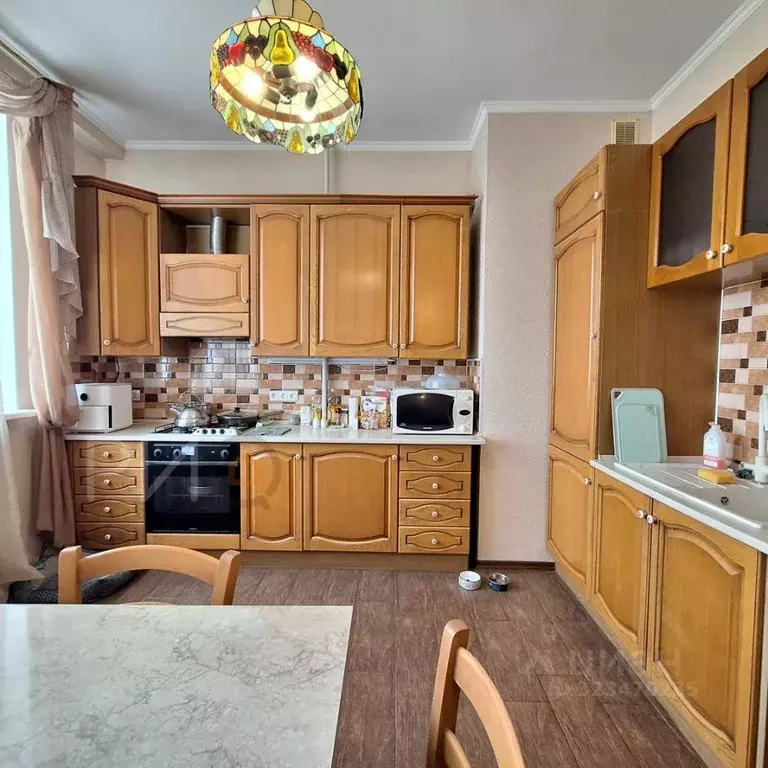 2-к кв. Севастополь просп. Победы, 2А (71.0 м) - Фото 1