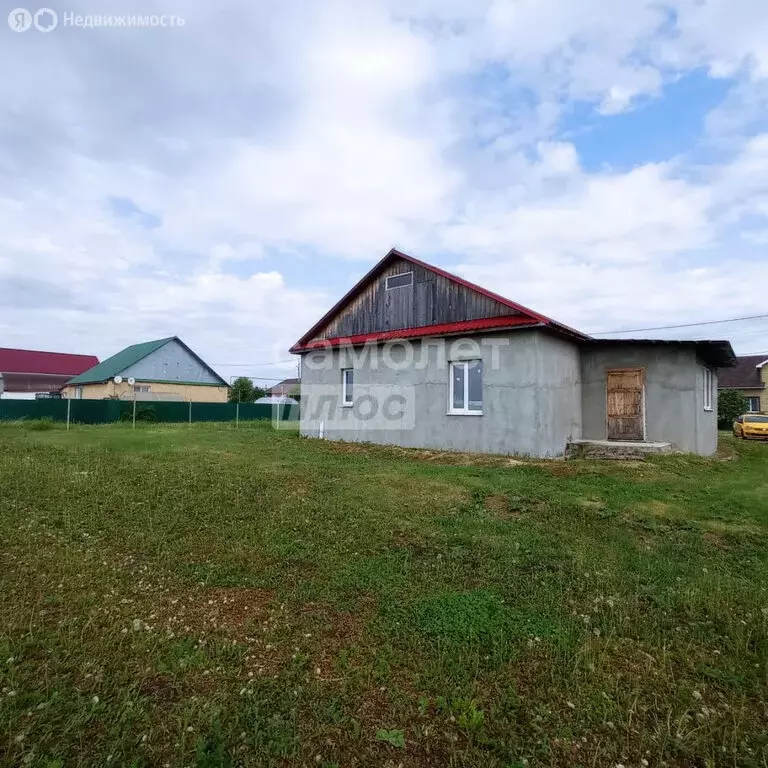 Дом в посёлок Октябрьский, Молодёжная улица, 16 (108.9 м) - Фото 1