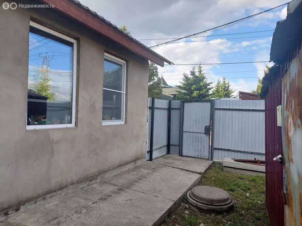 Дом в село Смоленщина, улица Горького, 4/2 (130 м) - Фото 1