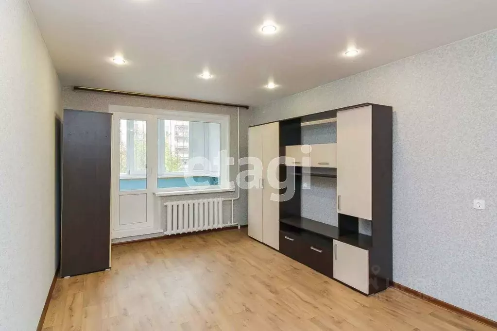 1-к кв. Тюменская область, Тюмень Ткацкий проезд, 12 (34.3 м) - Фото 2