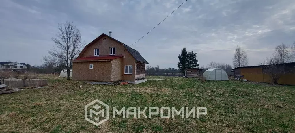 Дом в Ленинградская область, Лодейнопольский район, Доможировское ... - Фото 0