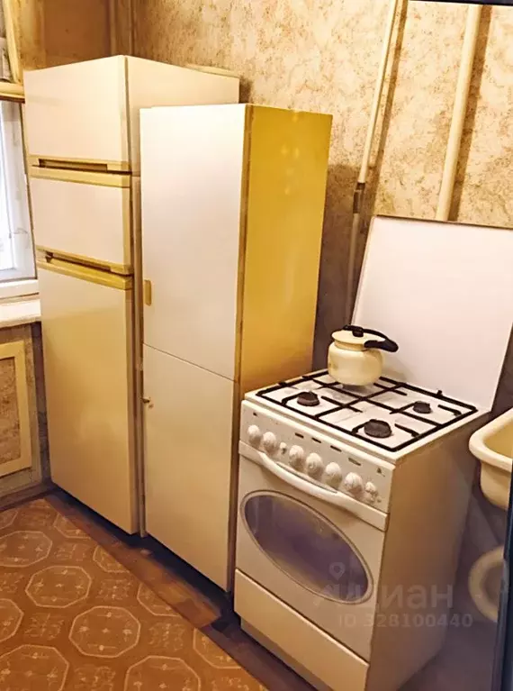 3-к кв. Волгоградская область, Волгоград ул. Порт-Саида, 9 (55.9 м) - Фото 1