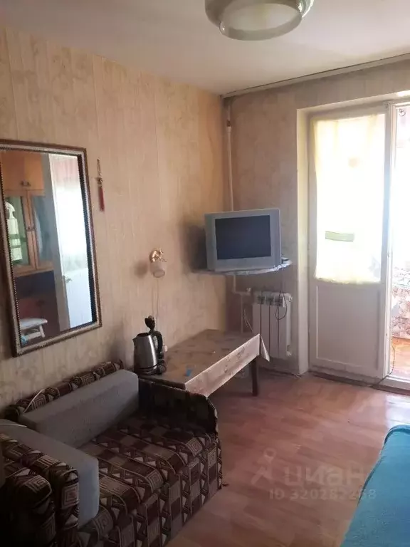 Комната Севастополь ул. Маршала Крылова, 8 (10.6 м) - Фото 2