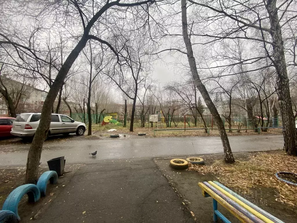 3-к кв. Омская область, Омск ул. 50 лет ВЛКСМ, 6 (50.0 м) - Фото 2