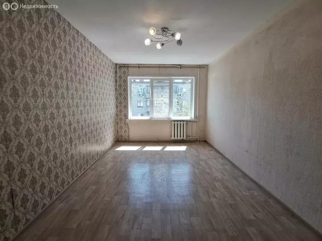 2-комнатная квартира: Волгоград, Баррикадная улица, 3 (50 м) - Фото 0