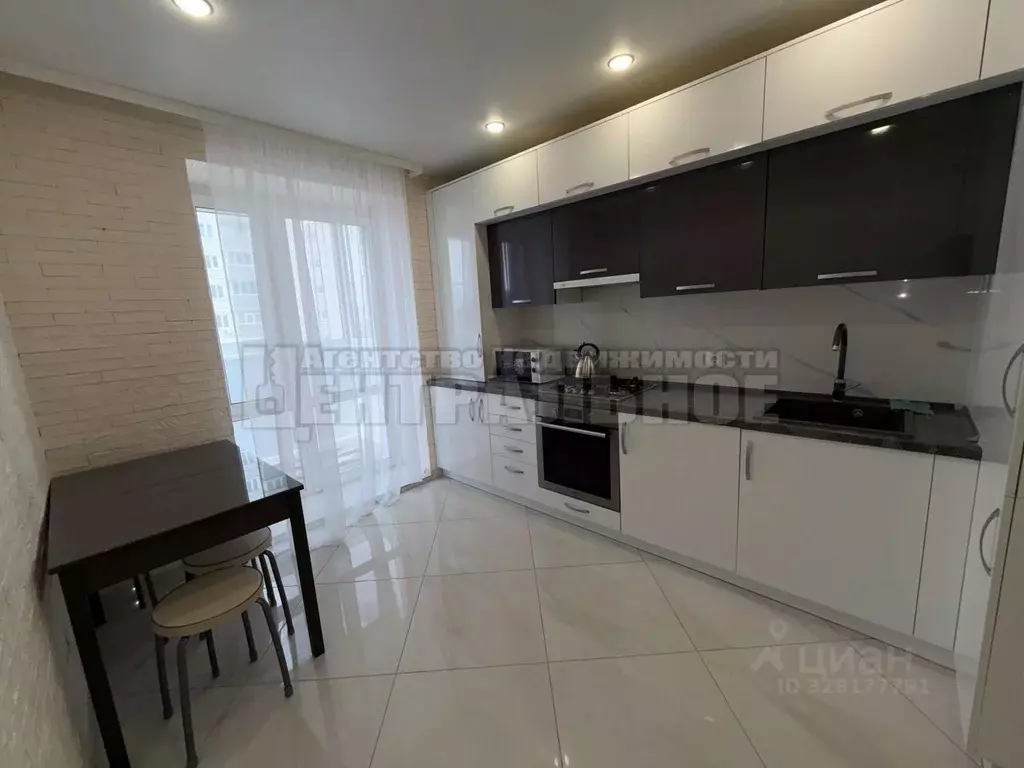 2-к кв. Смоленская область, Смоленск просп. Строителей, 23А (45.0 м) - Фото 1