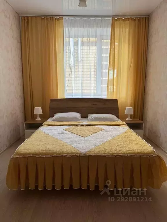 2-к кв. Курганская область, Шадринск Октябрьская ул., 111 (50.0 м) - Фото 1