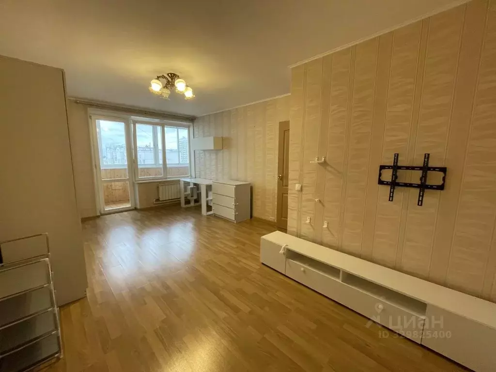1-к кв. Москва ул. Героев Панфиловцев, 13К1 (40.0 м) - Фото 1