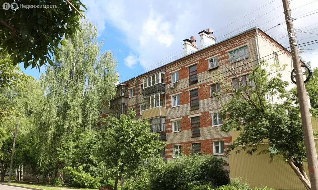 1-комнатная квартира: Чебоксары, улица Урукова, 1 (30 м) - Фото 1