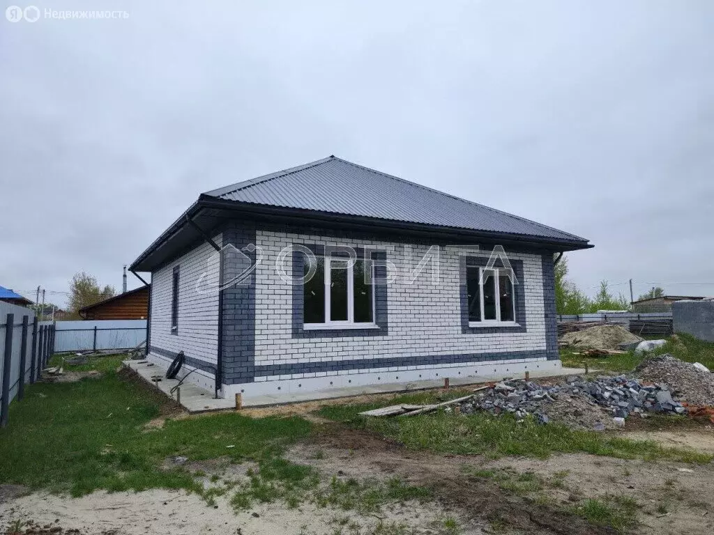 Дом в Тюменский район, деревня Якуши, улица Папанина (85 м) - Фото 1