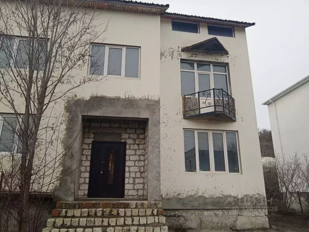 Дом в Крым, Бахчисарайский район, Куйбышево пгт ул. Старателей, 7 (300 ... - Фото 1