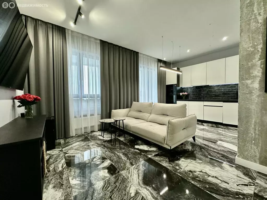 2-комнатная квартира: Киров, Всесвятская улица, 72 (67 м) - Фото 1