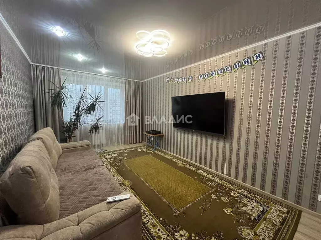 3-к кв. Башкортостан, Стерлитамак ул. Строителей, 28 (72.7 м) - Фото 0